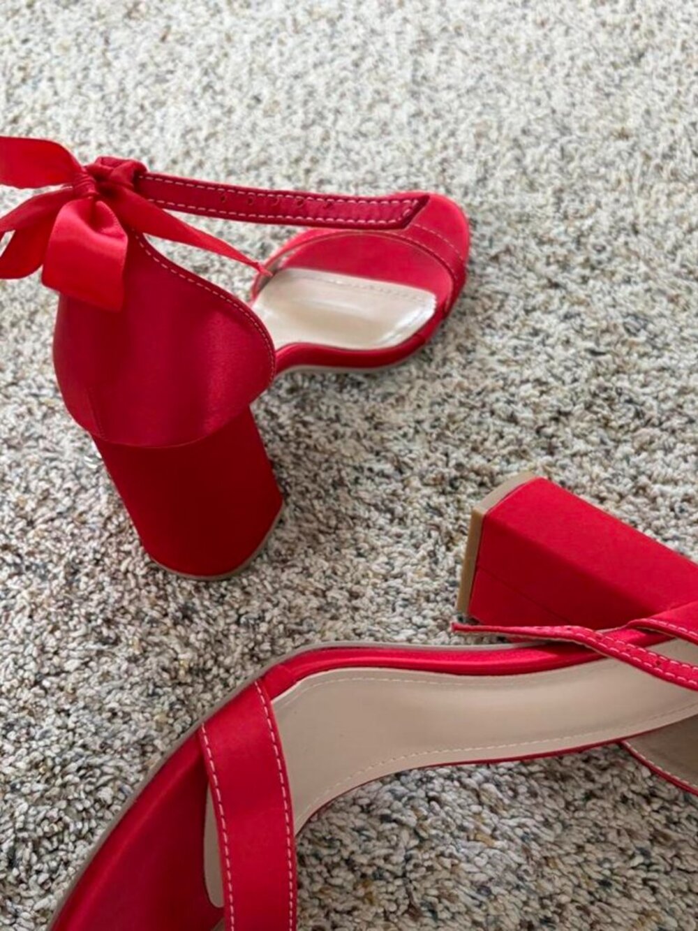 Red heels with bow on back size 8.5